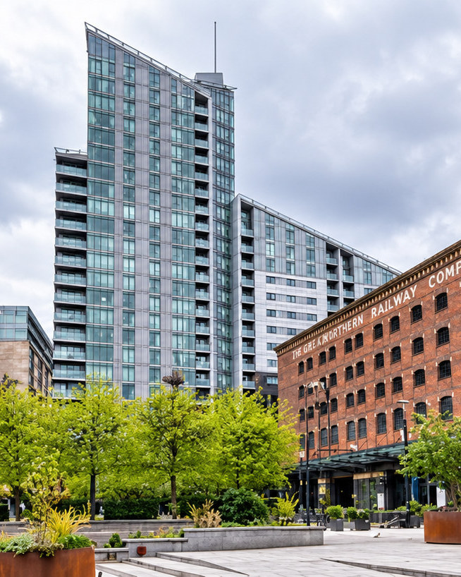 Great Northern warehouse and city apartments, Manchester